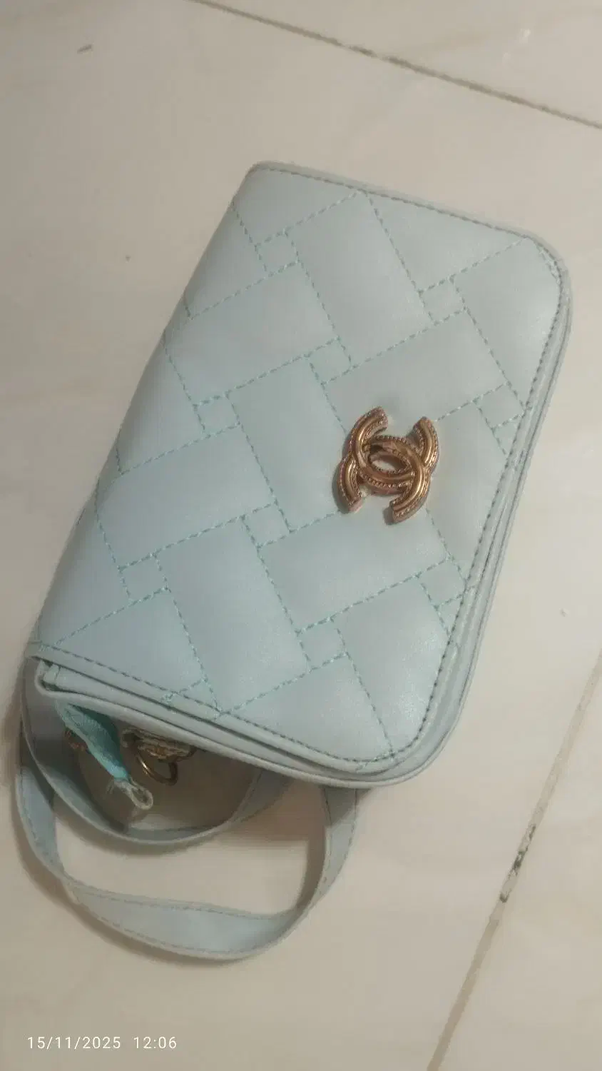 کیف|کیف، کفش، کمربند|اراک, |دیوار