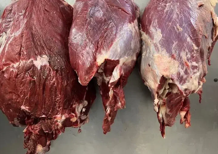 پخش گوشت گوساله ( تیکه گوشت و خرده گوشت) چرخ کرده|خوردنی و آشامیدنی|تهران, سعادت‌آباد|دیوار