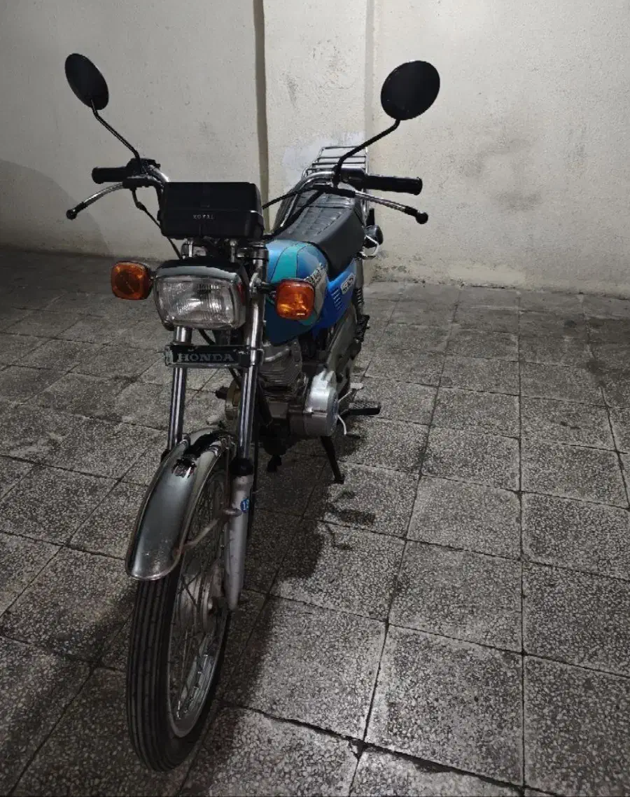 هوندا 125 استارتی مشکی87 پلمپ و 125 آبی 86|موتورسیکلت|تهران, حر|دیوار
