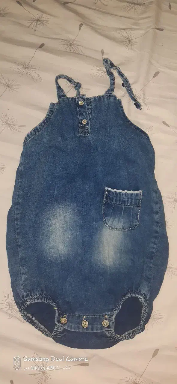 شلوار لی پیش بندی دوتا تا یکسال میخوره|لباس|قم, آذر (نکویی)|دیوار