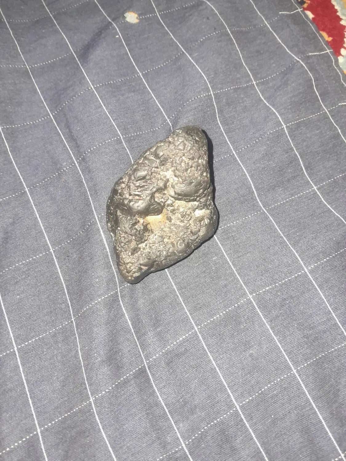 شهاب سنگ فروشی|کلکسیون اشیاء عتیقه|رشت, فرودگاه سردار جنگل رشت|دیوار