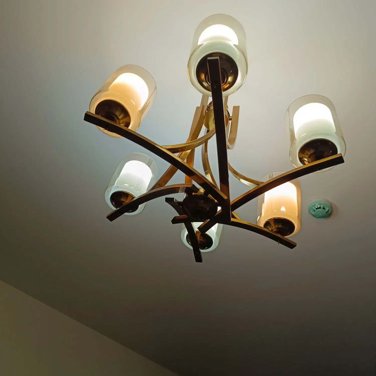 لوستر ۶ شاخه شیک|لوستر و چراغ آویز|پردیس, فاز ۱۱|دیوار