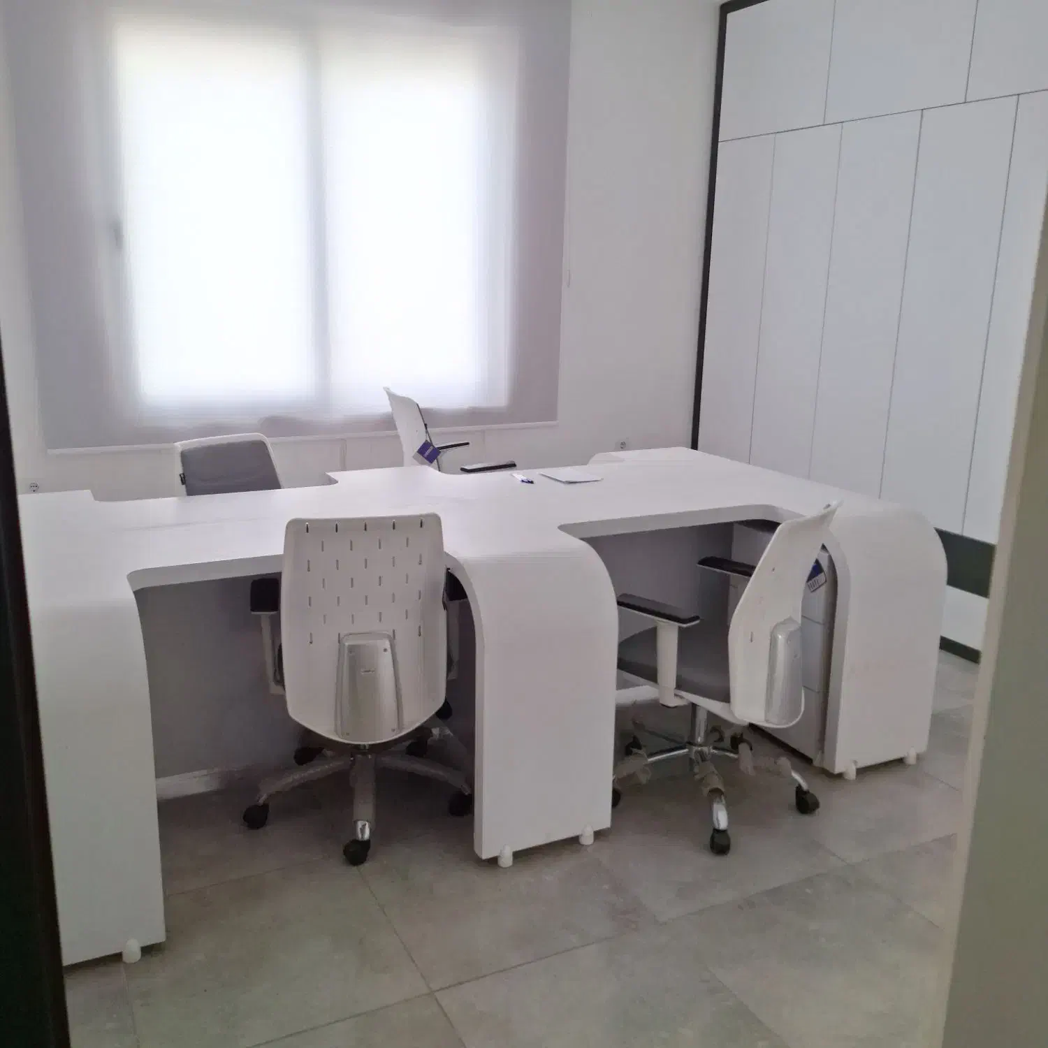 به یک ادمین حضوری دیگر نیاز داریم.|استخدام رایانه و فناوری اطلاعات|بندر گناوه, |دیوار