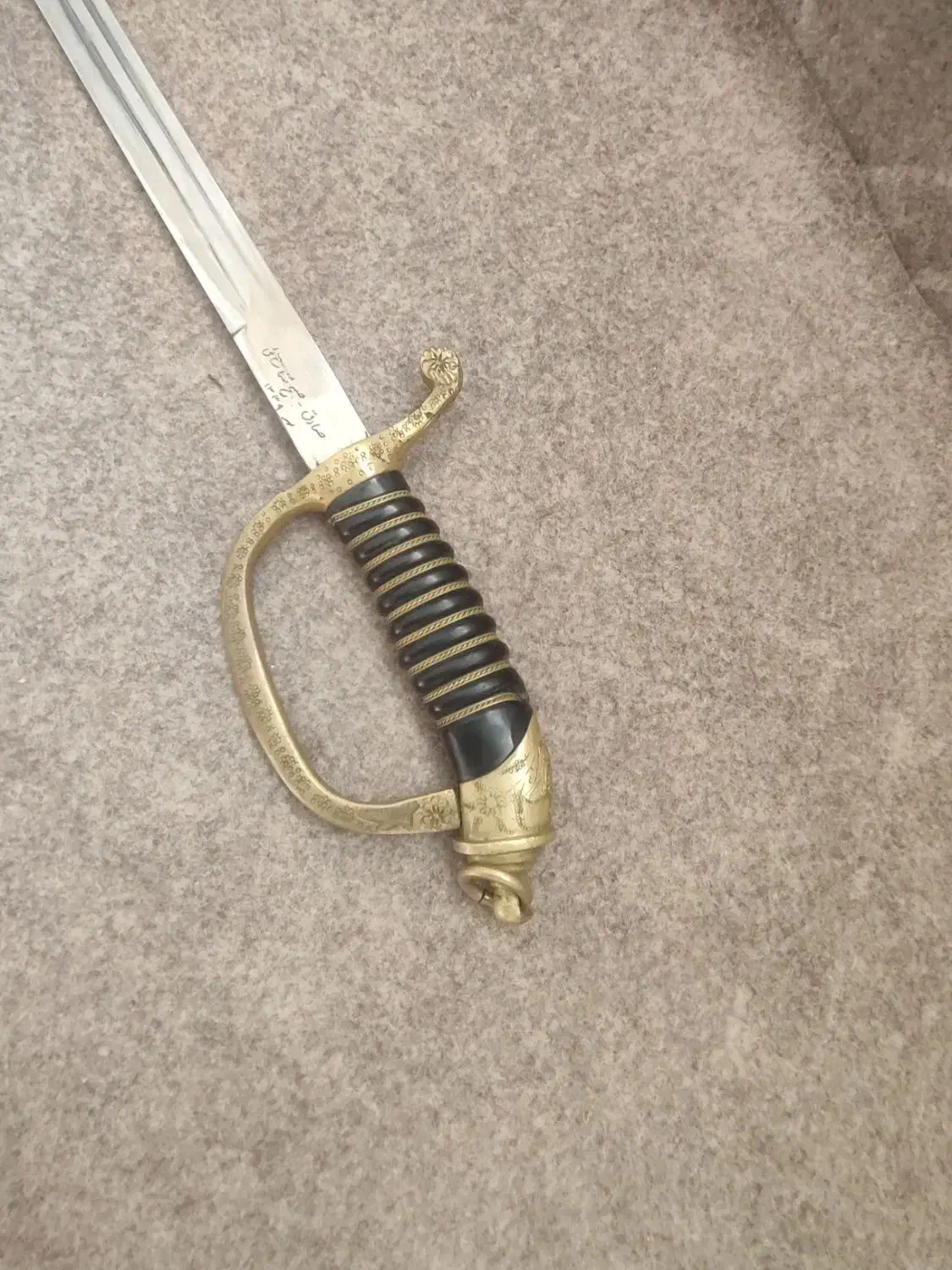 شمشیرسان پهلوی|کلکسیون اشیاء عتیقه|دورود, |دیوار