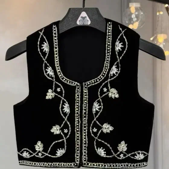 سوخمه کوردی|لباس|بانه, |دیوار