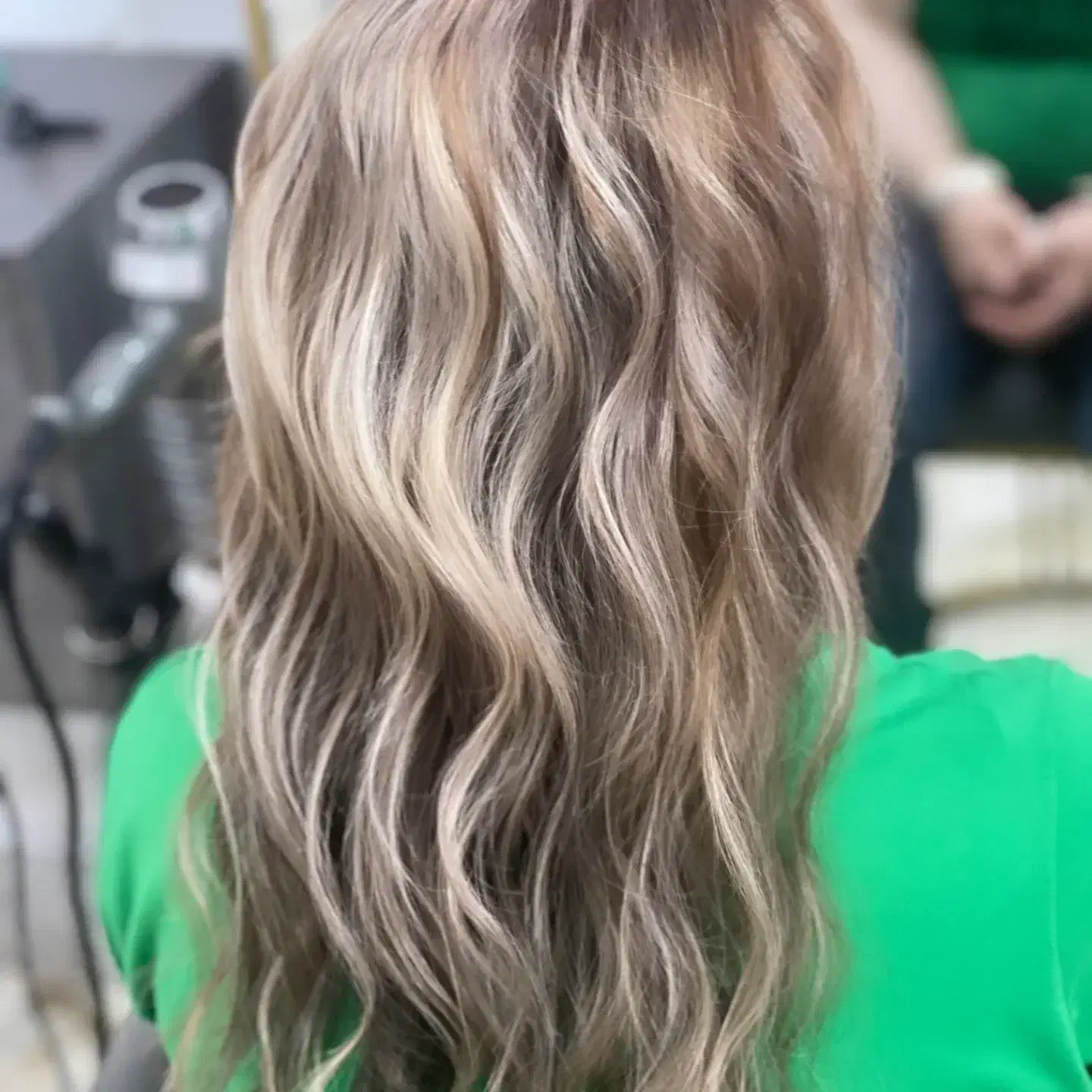 خدمات آرایش وزیبایی ویژه باکیفیت وقیمت مناسب|خدمات آرایشگری و زیبایی|مرند, |دیوار