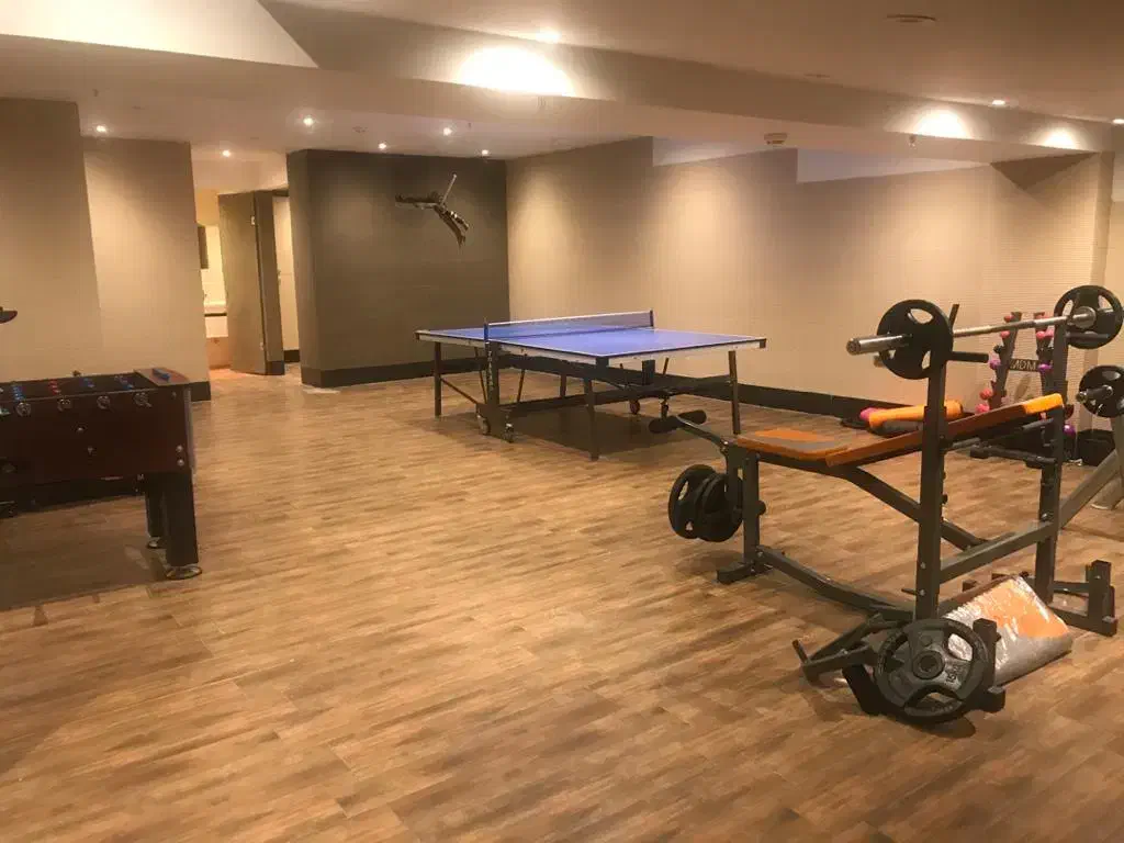 ۱۶۰متر،اقدسیه خیابان صنایع،طبقه بالا،دو پارکینگ