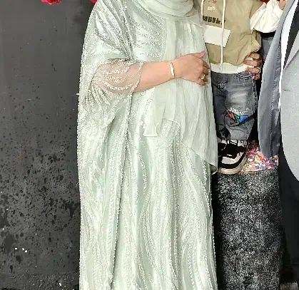 عبا مجلسی|لباس|قم, پردیسان|دیوار