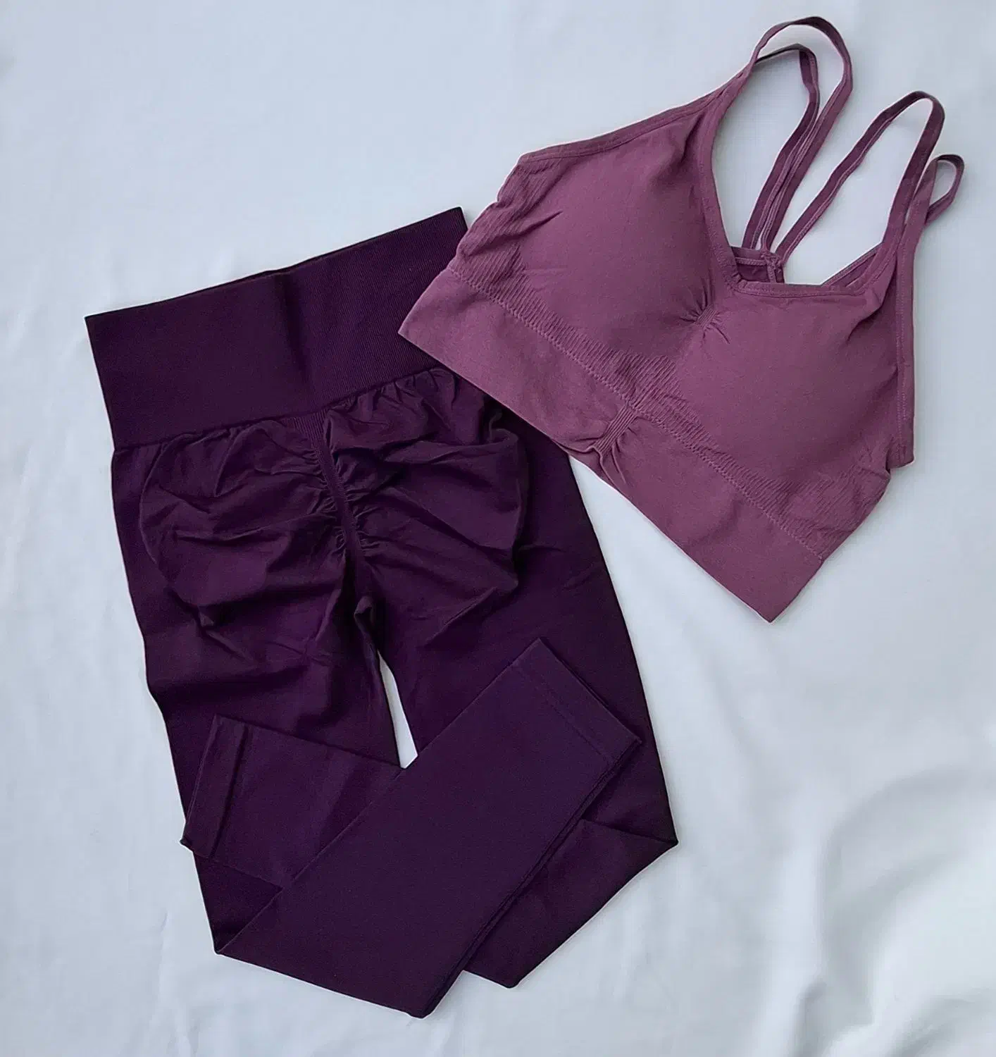 ست بنفش باشگاهی|لباس|فردیس, منظریه|دیوار