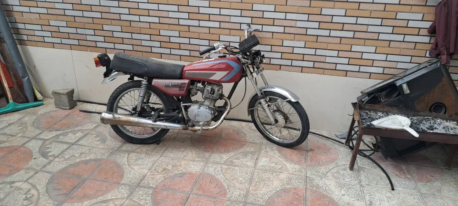 ۱۲۵ مدل۸۴|موتورسیکلت|اصفهان, براآن شمالی|دیوار