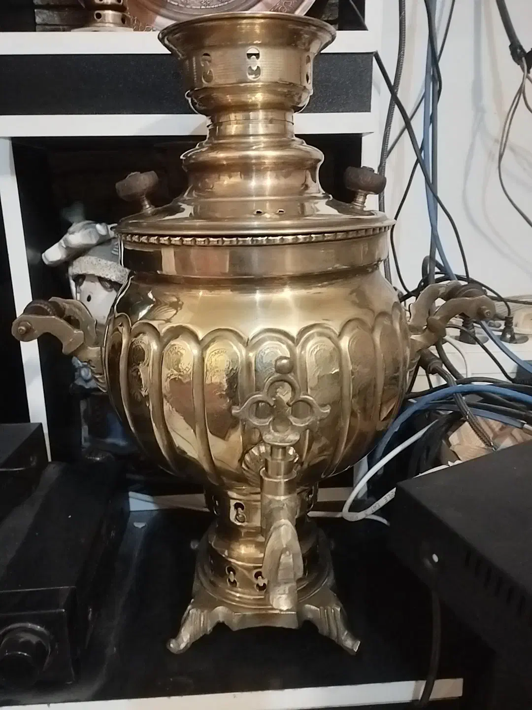 س عدد سماورزغالی قدیمی ویک عددسینی مسی قدیمی|سماور، چای‌ساز، قهوه‌ساز|مشهد, چهاربرج|دیوار