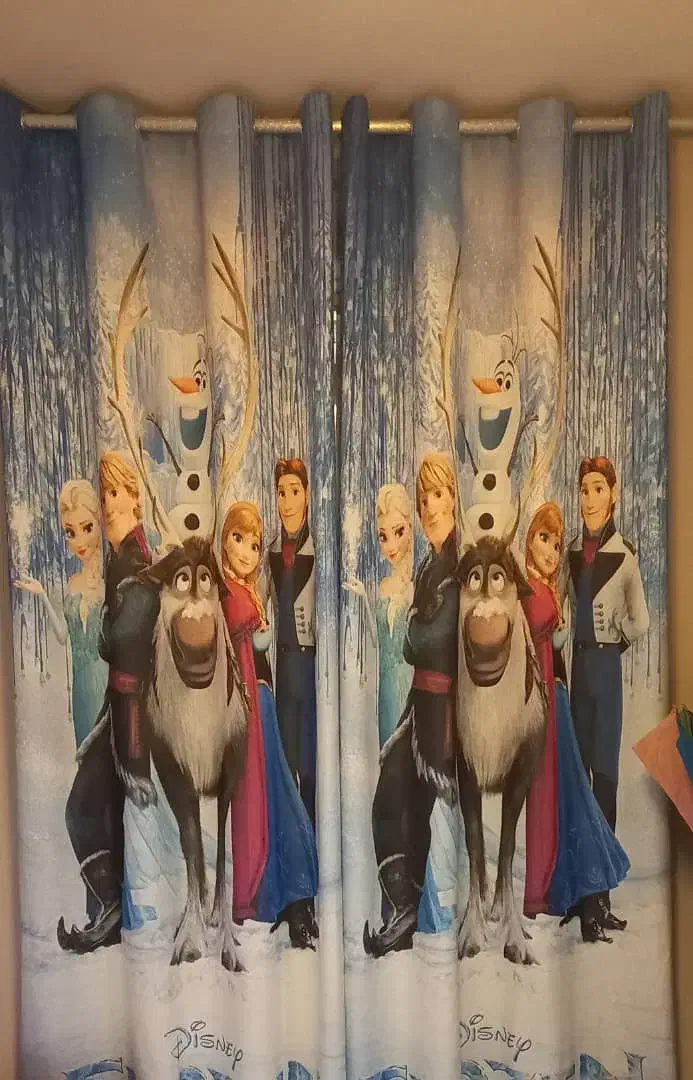 پرده طرح آنا و السا|پرده، رانر، رومیزی|شیراز, کوشک میدان|دیوار