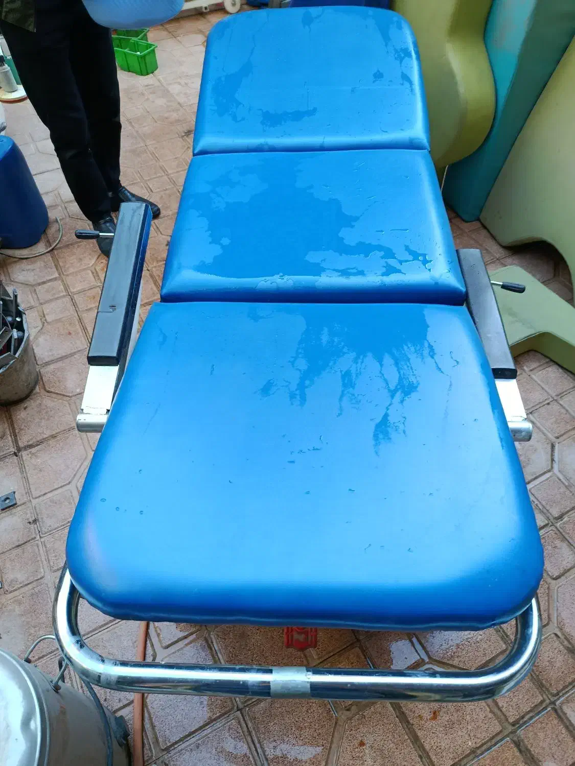 تخت پزشکی آرایشی ماساژ دو حالته|آرایشگاه و سالن‌های زیبایی|تبریز, |دیوار