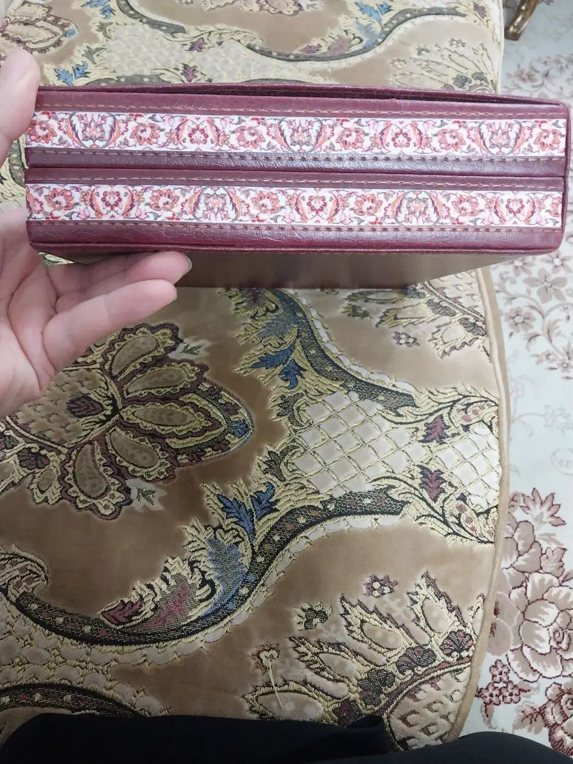 قرآن نفیس چرم اقبال|کتاب و مجله مذهبی|رشت, حمیدیان|دیوار