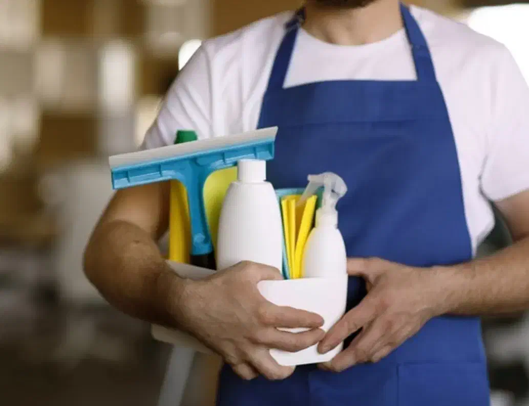 کارگر نظافتی و خدمات خانم جردن میرداماد|استخدام سرایداری و نظافت|تهران, جردن|دیوار