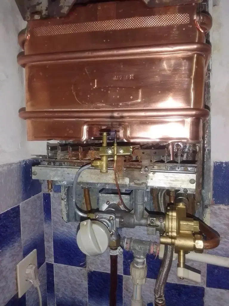 سرویس تعمیر پکیج آبگرمکن فلاح آذری عبدل آباد|خدمات پیشه و مهارت|تهران, فلاح|دیوار