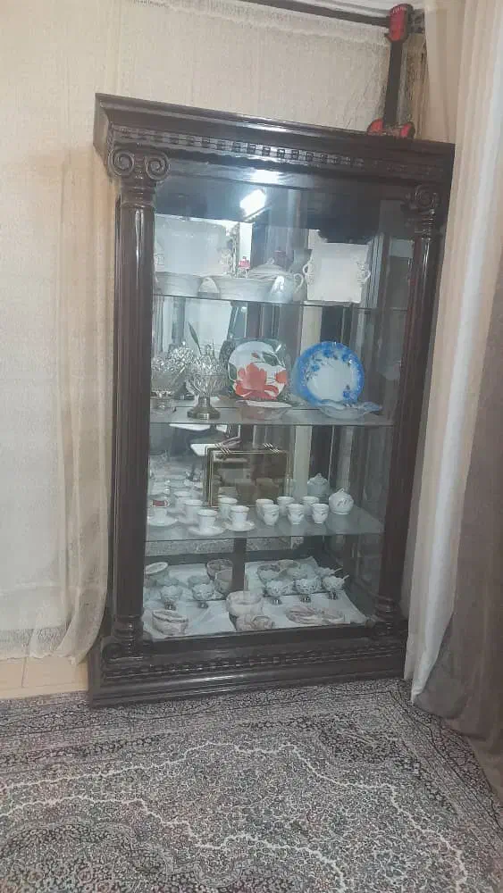 بوفه چوب گردو|بوفه، ویترین، کنسول|بم, |دیوار