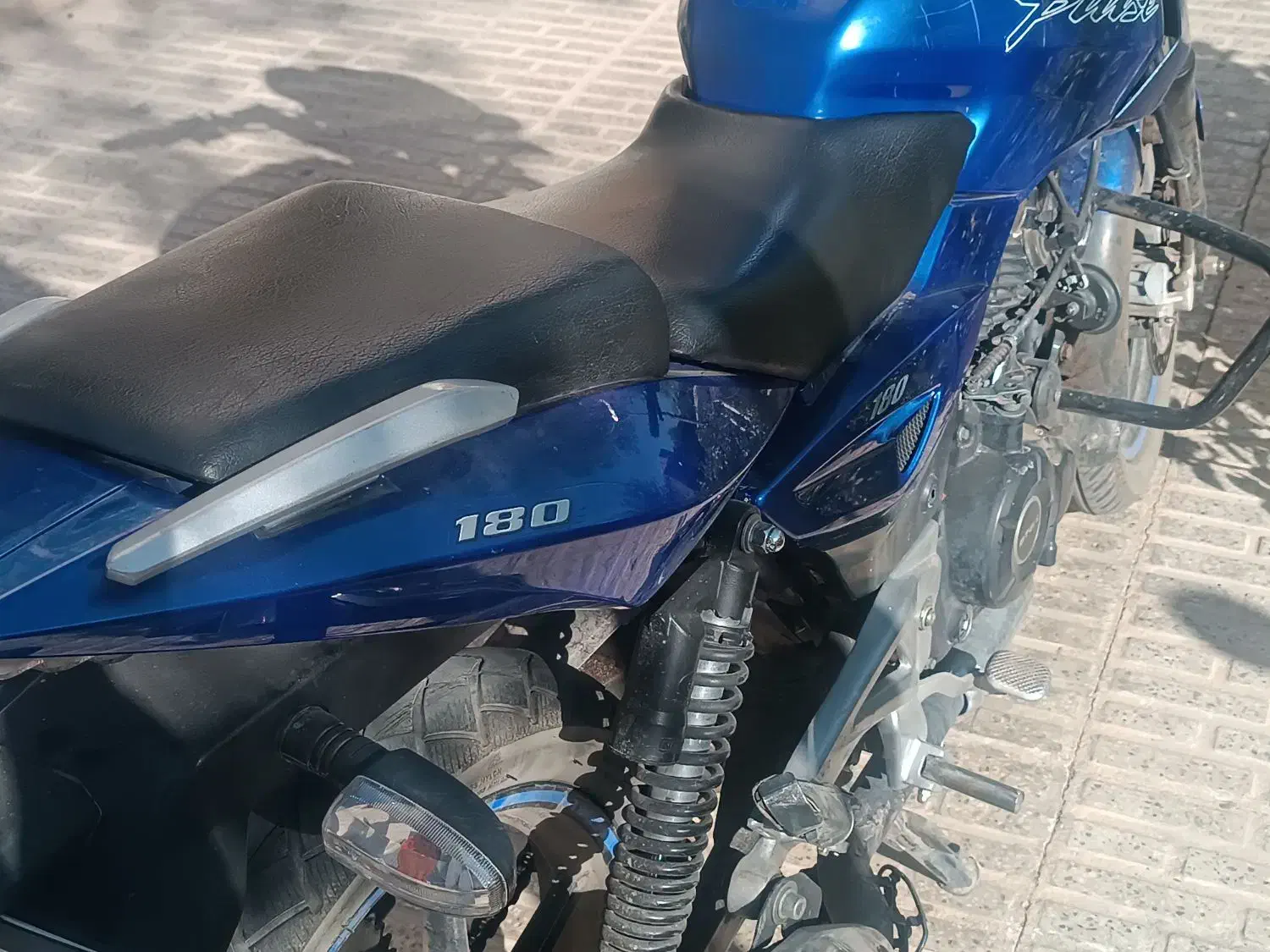 موتور پالس۱۸۰مدل۹۳آماده تعویض پلاک|موتورسیکلت|اردستان, |دیوار