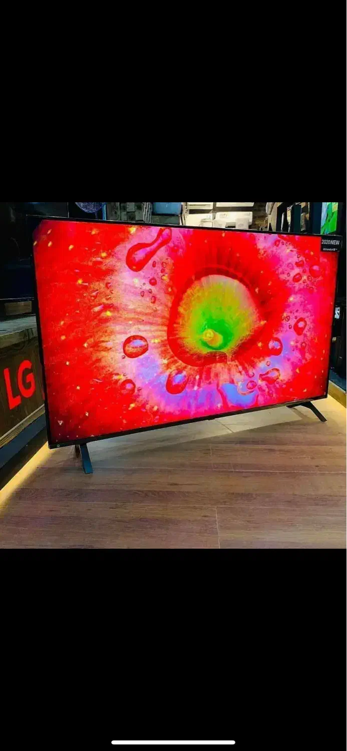 فروش انواع تلوزیون های نمایشگاهی ۵۰ درصد تخفیف|تلویزیون و پروژکتور|تهران, شهرک غرب|دیوار