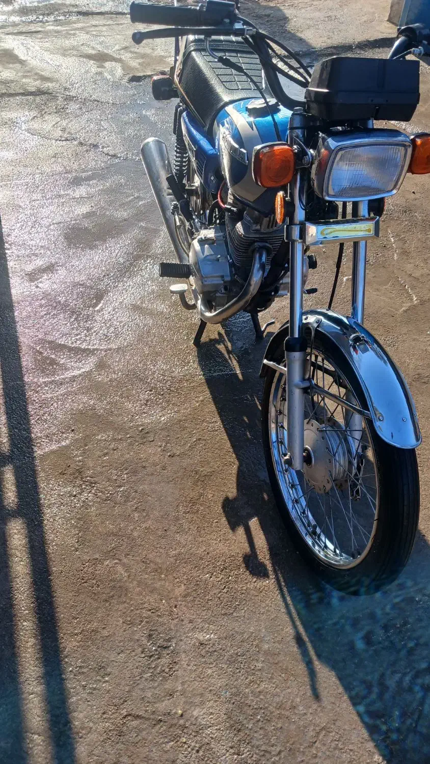 ۱۲۵ مدل ۱۳۸۳|موتورسیکلت|چناران, |دیوار