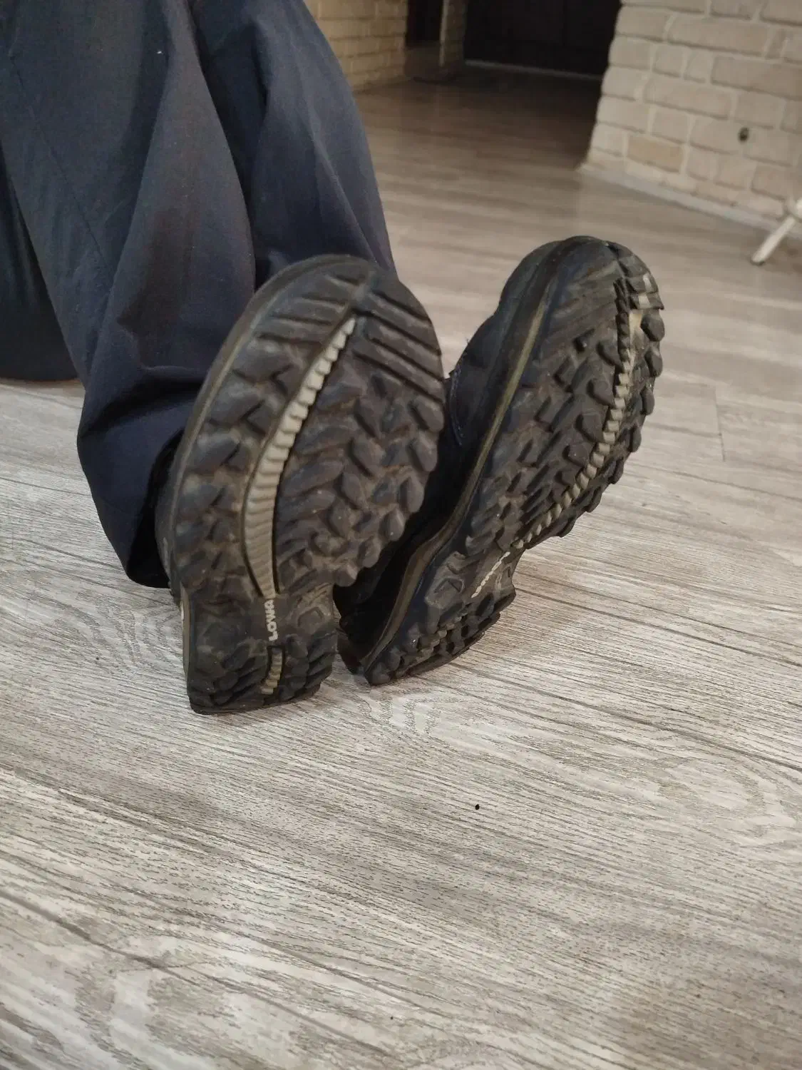 کفش کوهنوردی اورجینال مارک LOWA|کوهنوردی و کمپینگ|شیراز, دلجو|دیوار