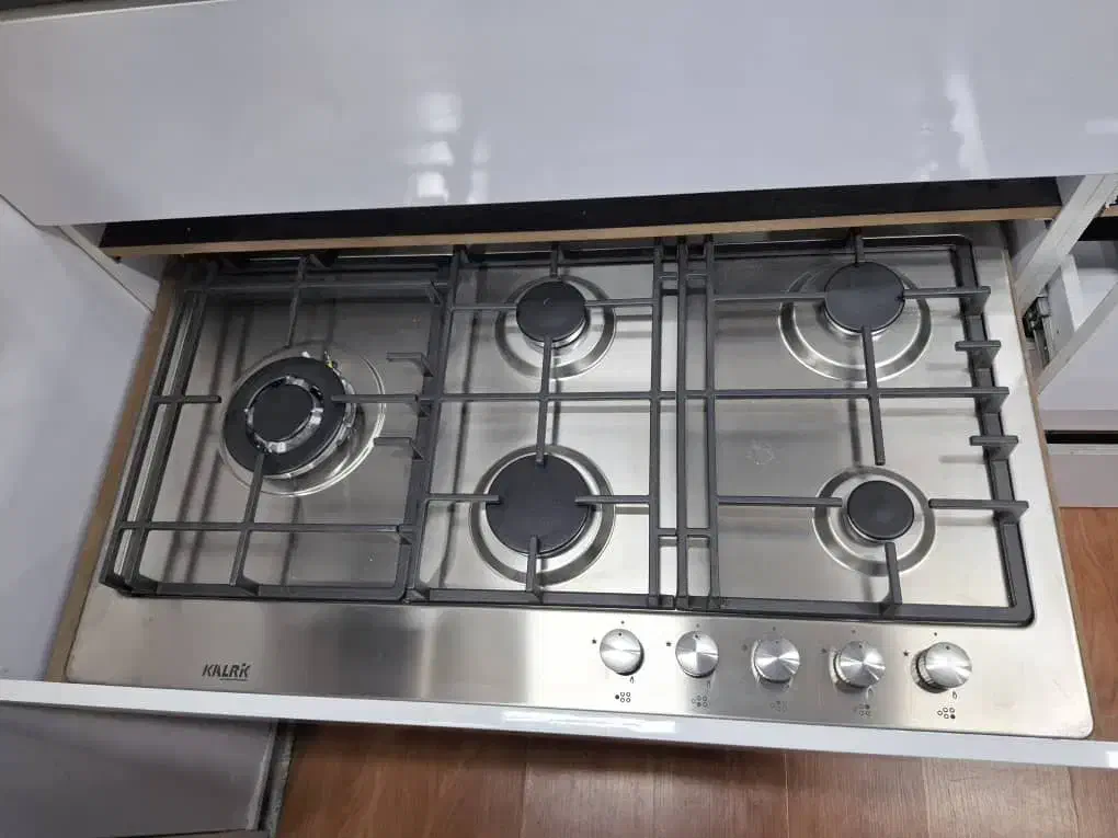 گاز استیل ایتالیایی زیر قیمت بلک فرای دی|اجاق گاز و لوازم برقی پخت‌وپز|اصفهان, تخت فولاد|دیوار