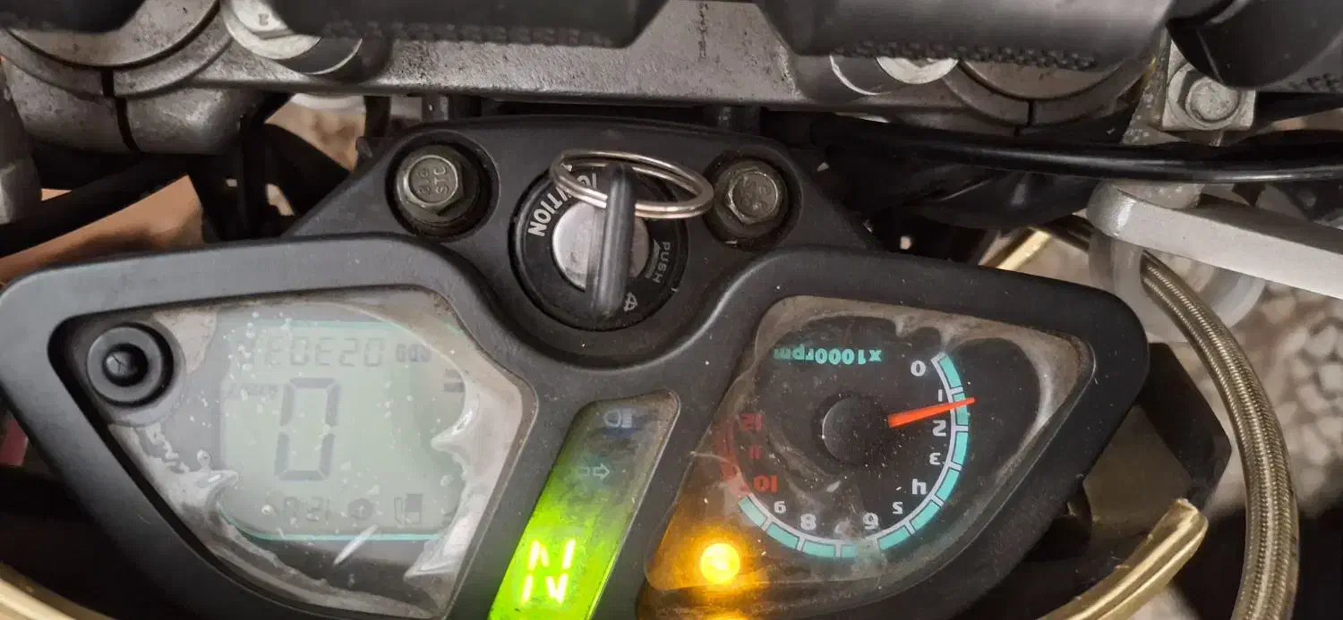 تریل روان اصلی ۲۰۰cc درحد صفر|موتورسیکلت|لاهیجان, شهید آوینی|دیوار