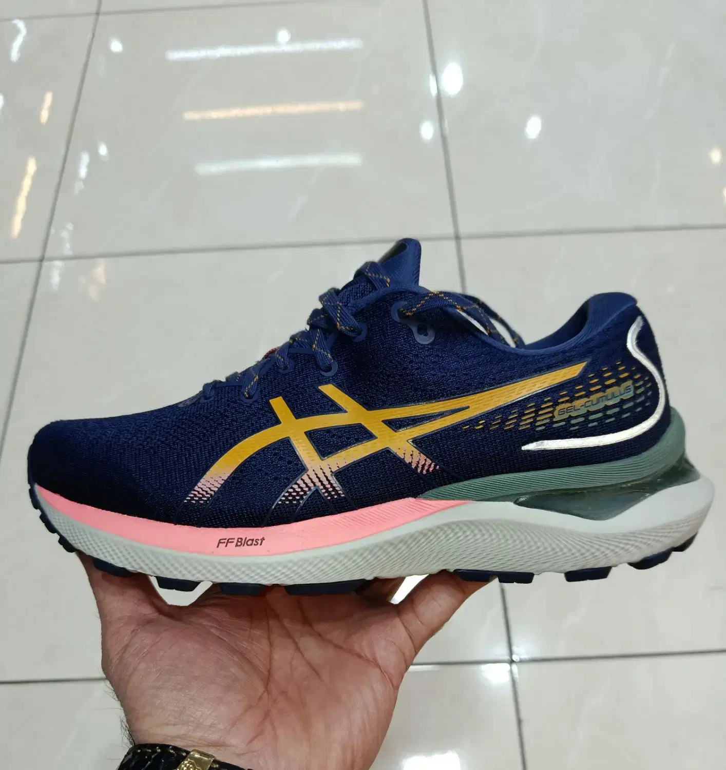 کتونی asics CUMULUS اورژینال 40|کیف، کفش، کمربند|تهران, تهرانسر مرکزی|دیوار