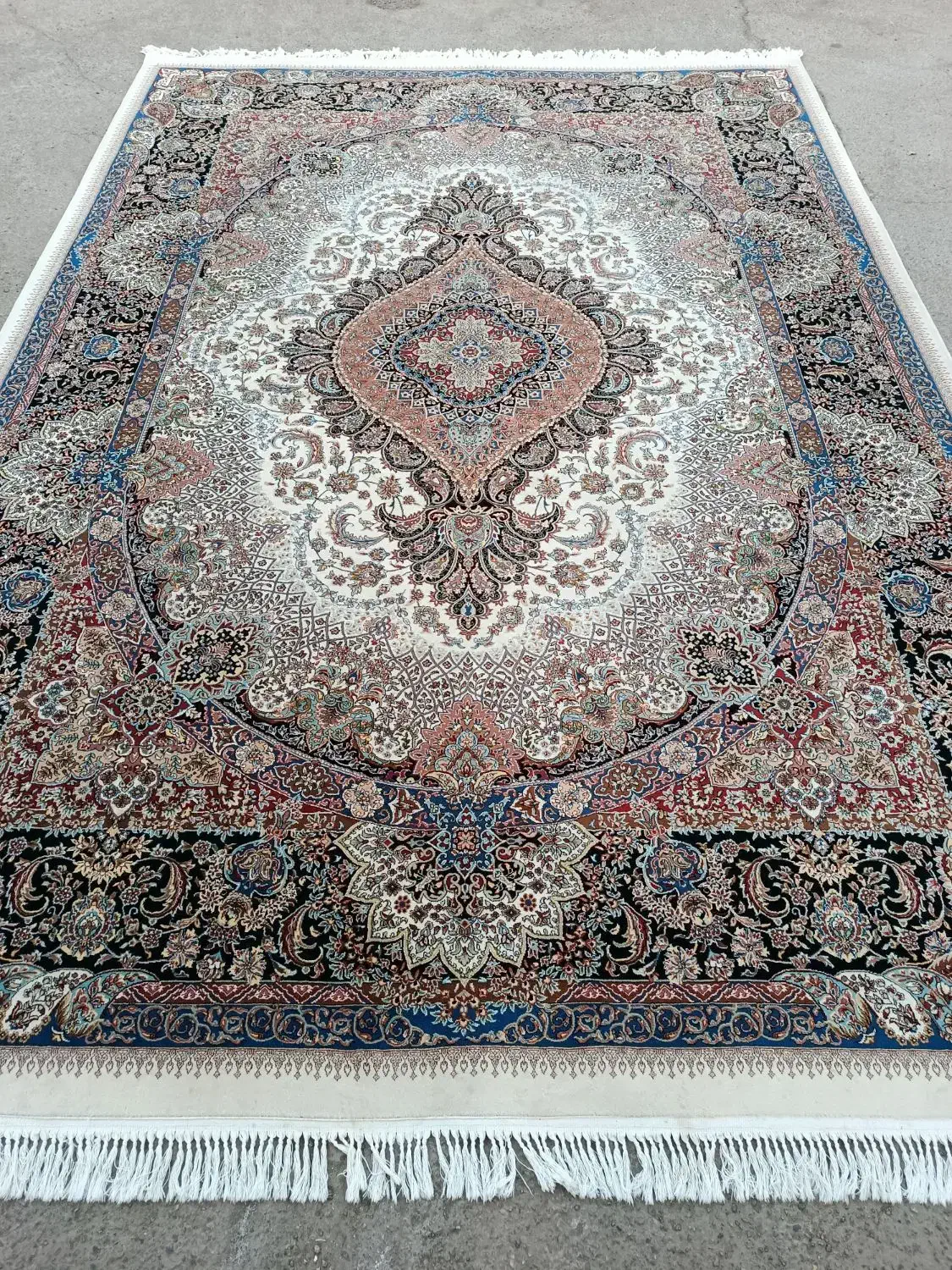 ۵ مدل جفت ۹ متری ۷۰۰ و ۱۲۰۰ شانه|فرش|مشهد, عامل|دیوار