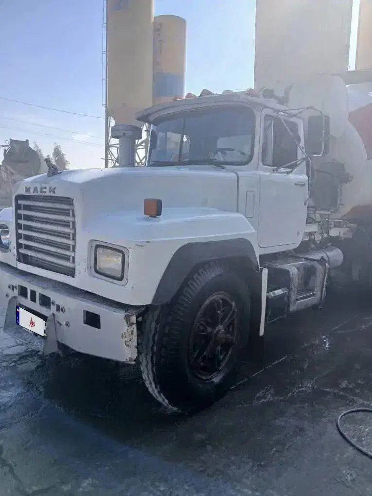 کامیون میکسر ماک|خودرو سنگین|ایوانکی, |دیوار