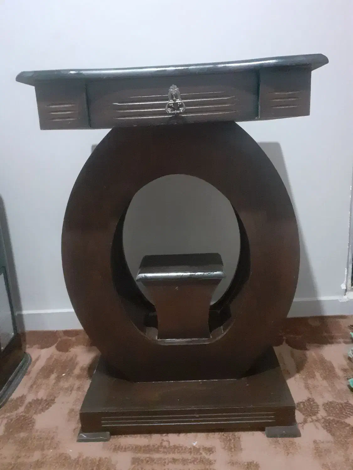 میز گرامافون درحد نو اصلا استفاده نشده|میز تلفن|نظرآباد, رسالت|دیوار