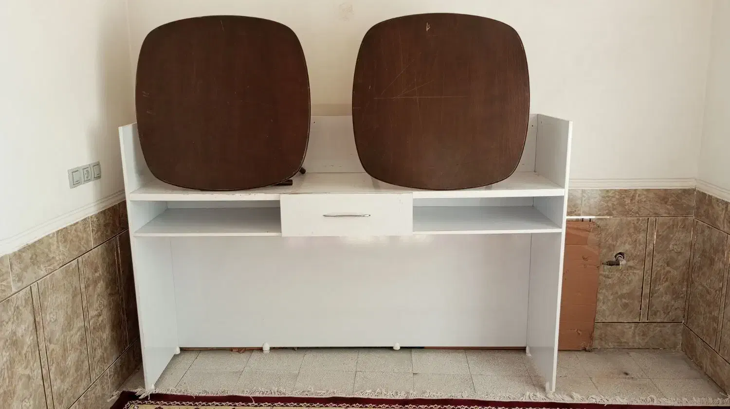 میز کافه|کافی‌شاپ و رستوران|شیراز, حومه شیراز|دیوار