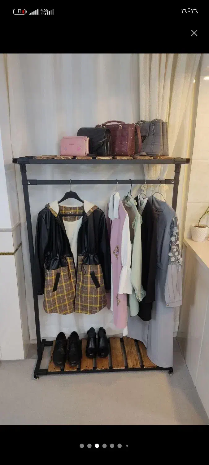 سه عدد رگال نونو|بندرخت و رخت‌آویز|قم, منبع آب|دیوار