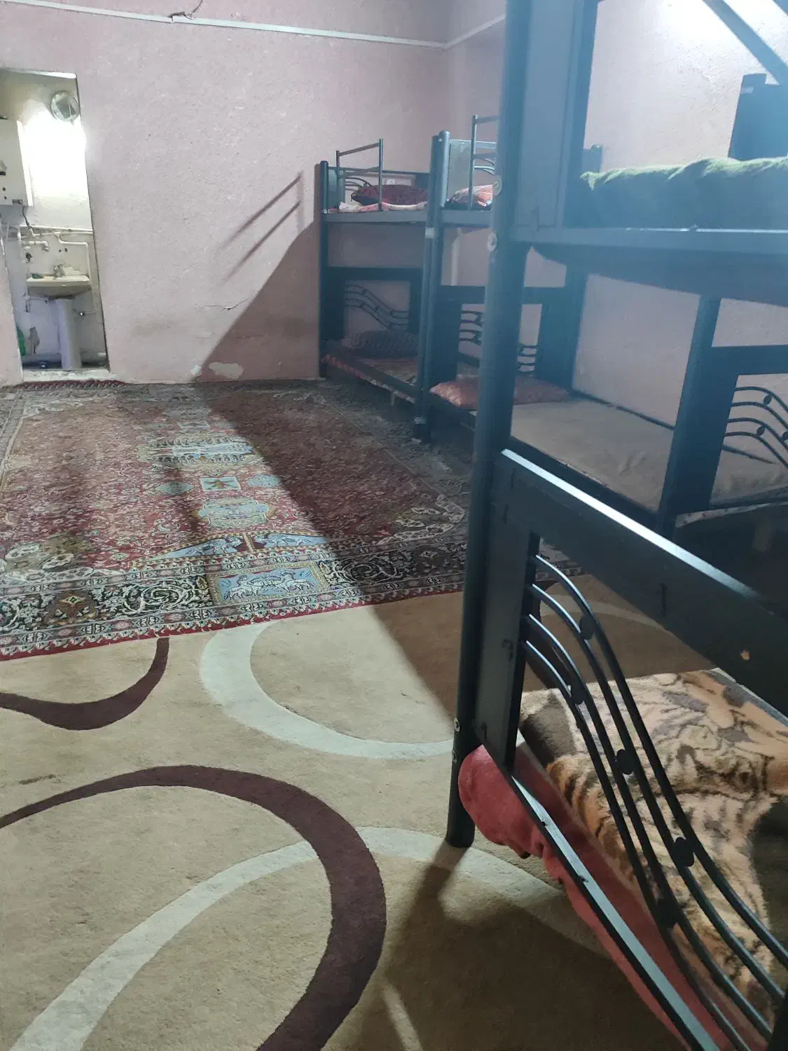 اقامتگاه ،خوابگاه،سوئیت،اقایان|اجارهٔ کوتاه‌مدت آپارتمان و سوئیت|تهران, مولوی|دیوار