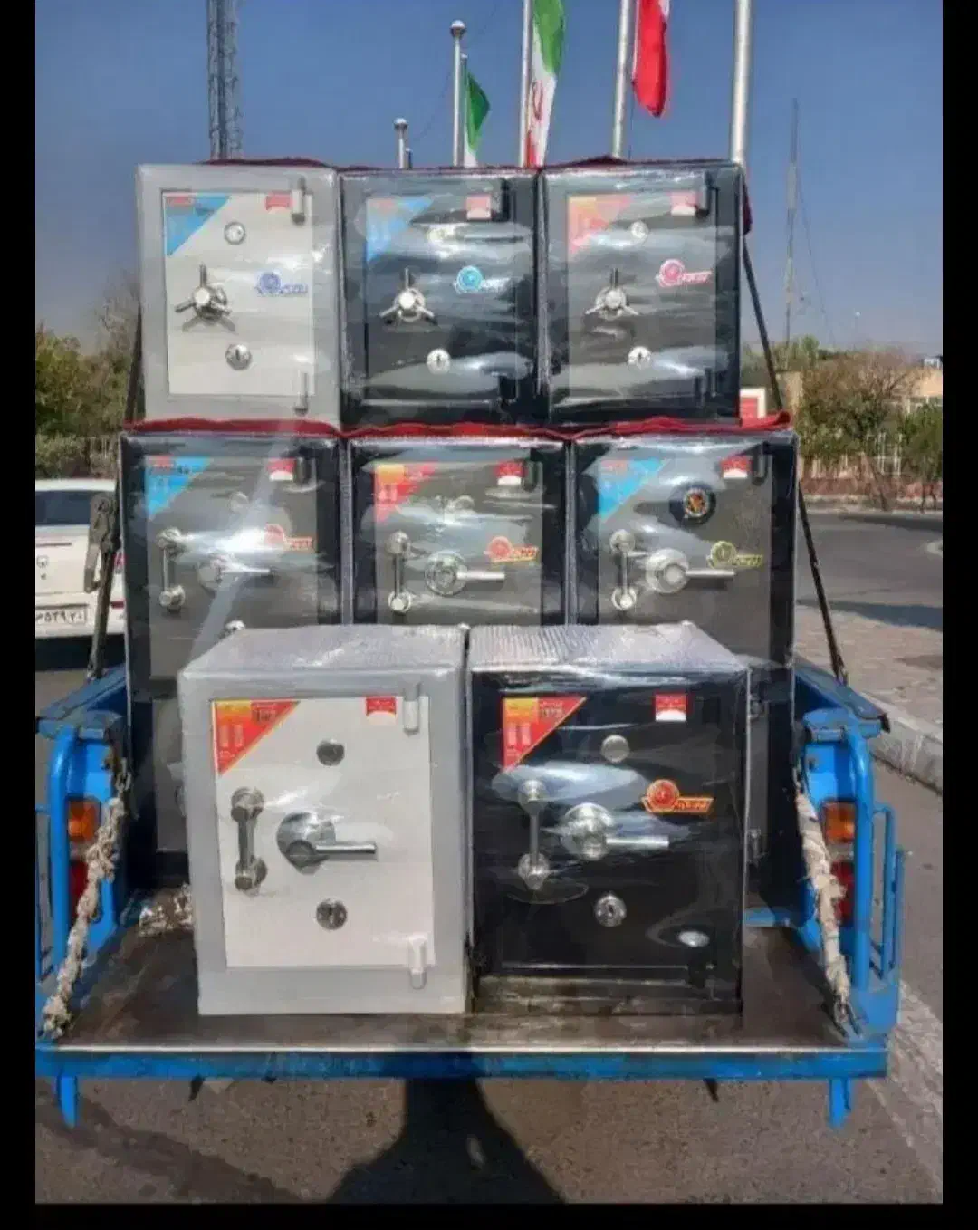 گاوصندوق|ابزارآلات|سیرجان, |دیوار