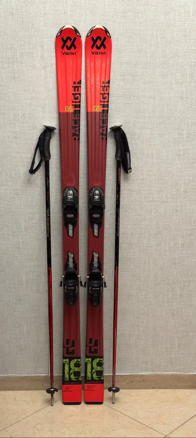 چوب اسکی و باتوم وولکل قد چوب ۱۶۰ نو|ورزش‌های زمستانی|تهران, سلسبیل شمالی|دیوار