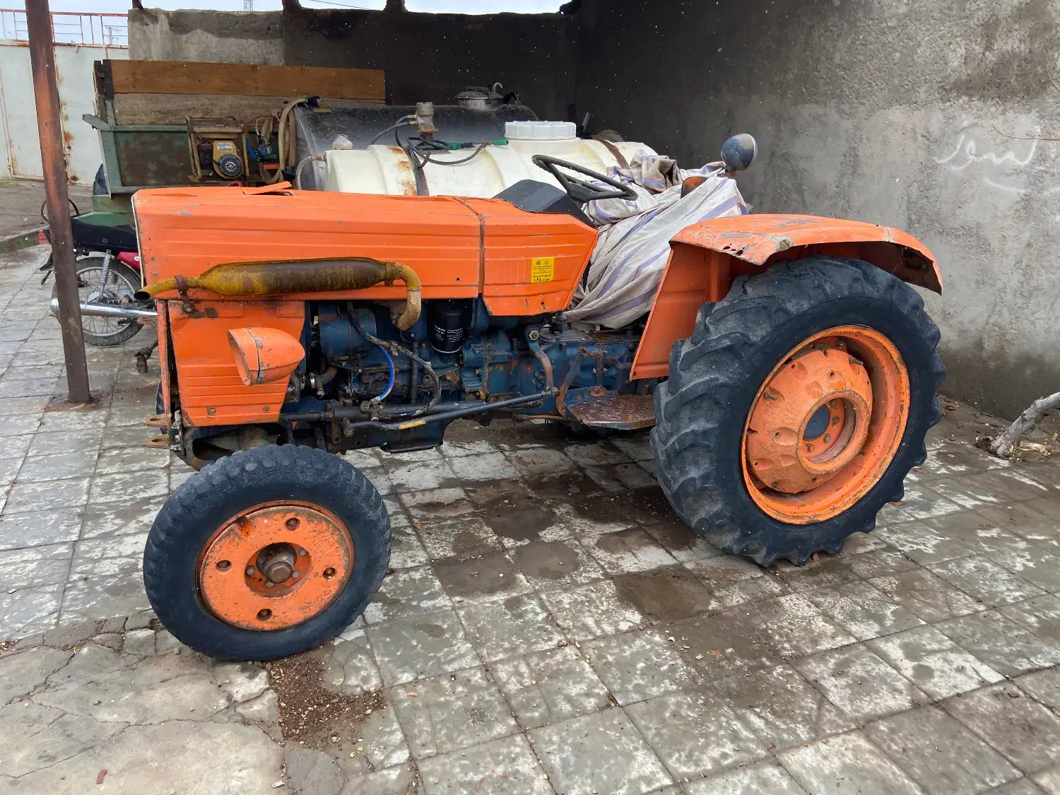 فیات ۱۳۶۵|خودرو سنگین|سیرجان, |دیوار