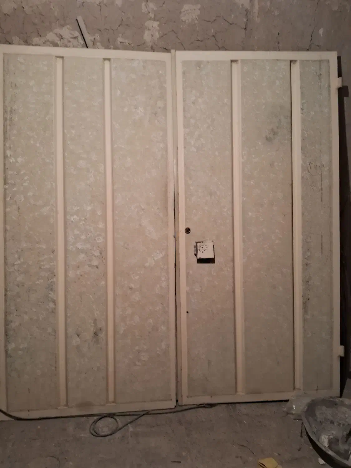 فروش درب حیاطی با چهار چوب در گلپایگان|مصالح و تجهیزات ساختمان|خوانسار, |دیوار