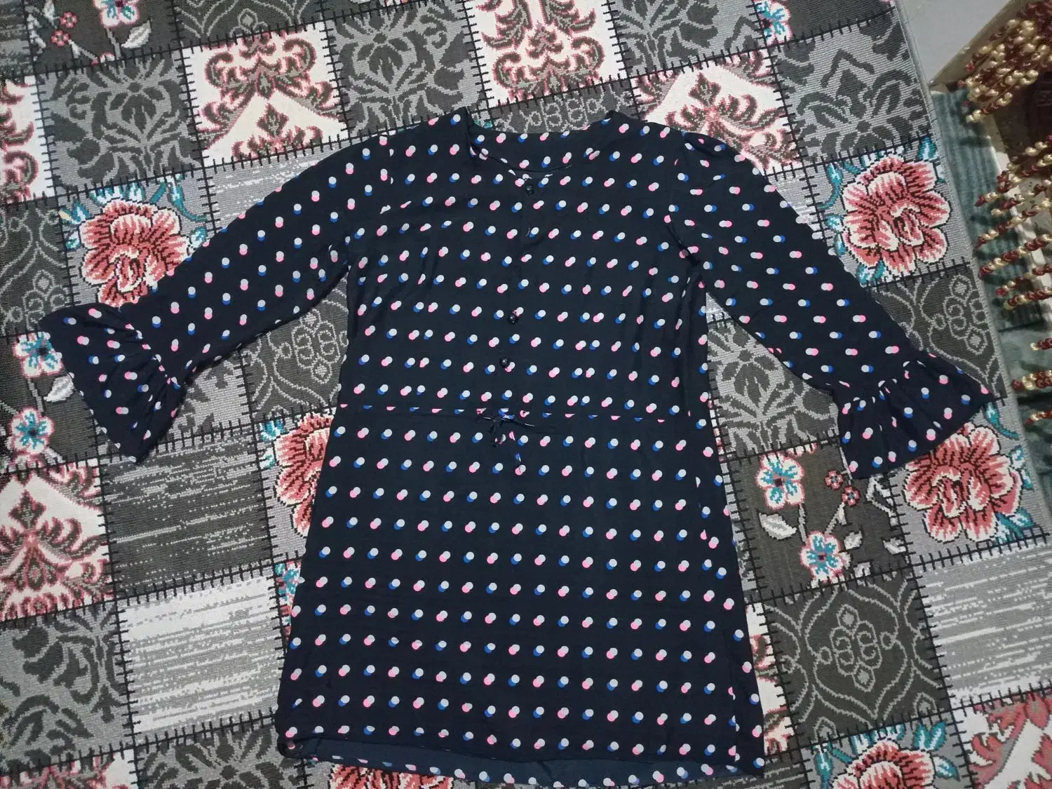 شومیز|لباس|بروجرد, |دیوار