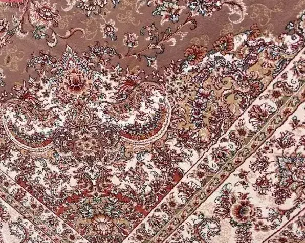 فرش ستاره طلایی ملت گردویی|فرش|اصفهان, بهارستان|دیوار