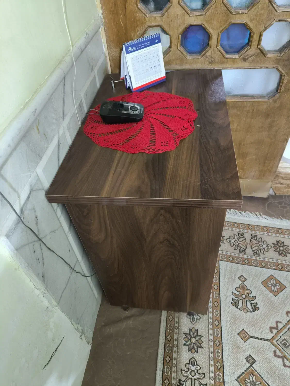 میز تحریر|میز تحریر و کامپیوتر|نیشابور, شهرک بهداری|دیوار