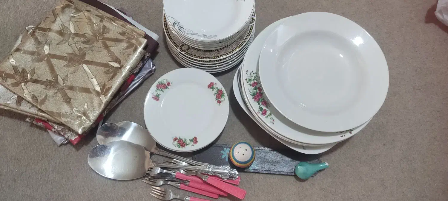 ظرف|ظروف نگهدارنده، پلاستیکی، یکبارمصرف|تالش, هشتپر|دیوار