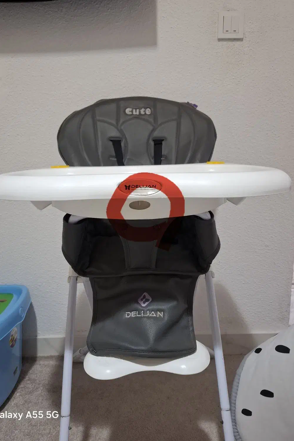 صندلی غذا|تخت و صندلی بچه|رشت, استقامت ۱|دیوار