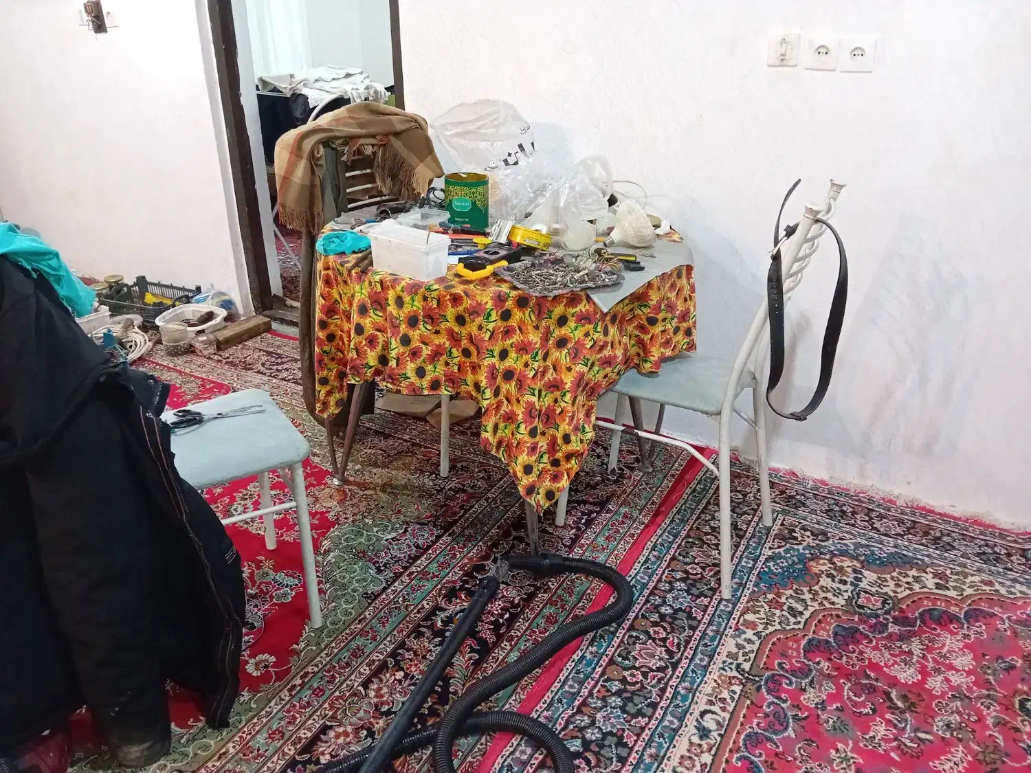 میز ناهار خوری|میز و صندلی غذاخوری|پرهسر, |دیوار