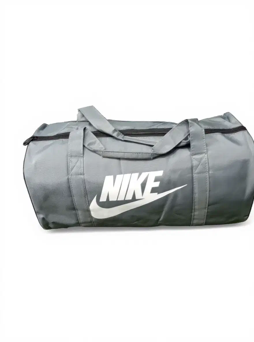 ساک ورزشی سبک وجادار|کیف، کفش، کمربند|سنندج, |دیوار