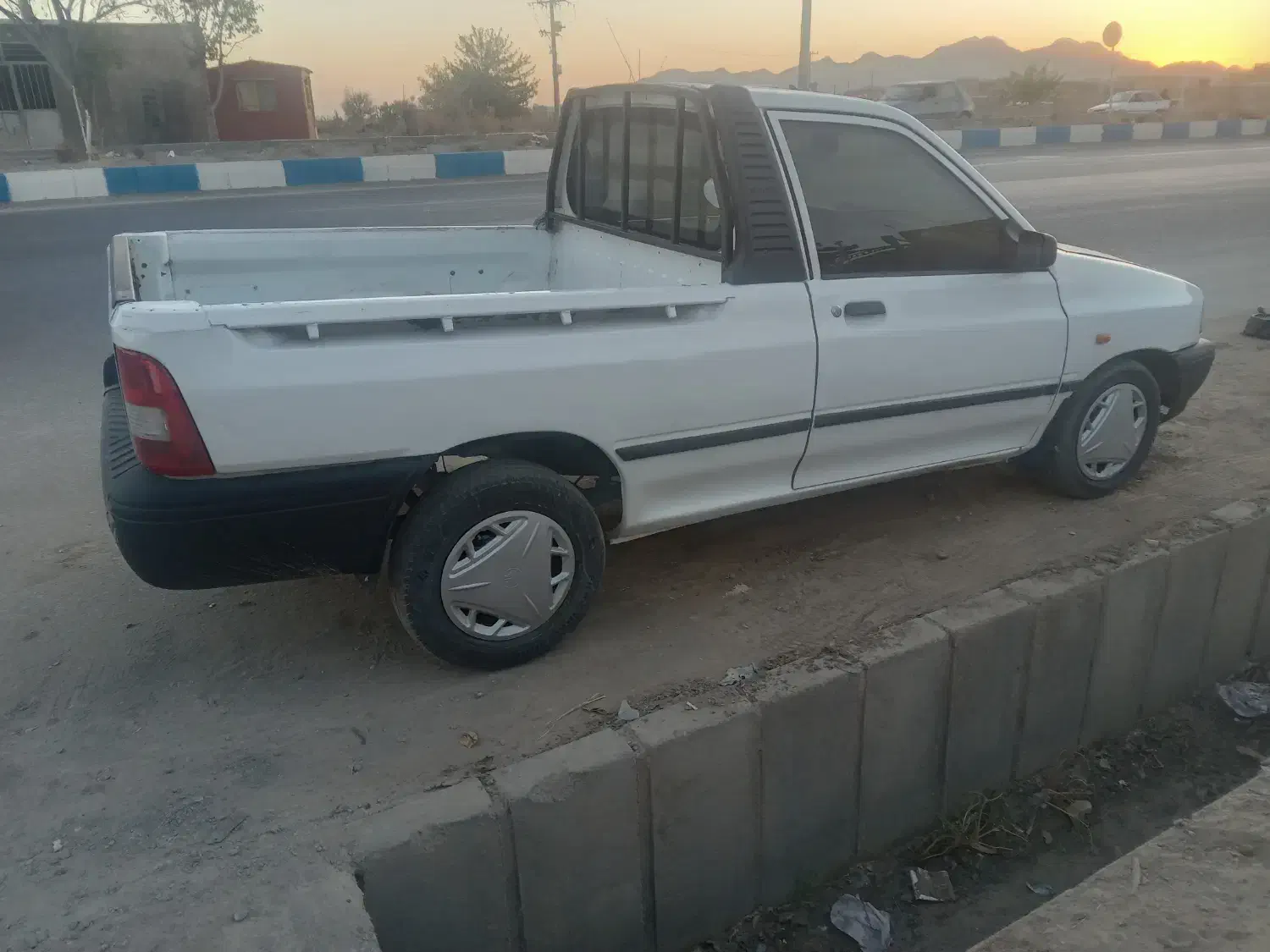 وانت پراید۹۳|خودرو سواری و وانت|تربتحیدریه, بهزیستی|دیوار