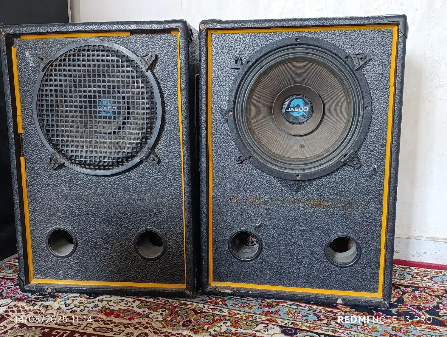 چهار عدد باند کارکرده و سه عدد میکروفن باکفیت|صوتی و تصویری|بروجرد, |دیوار