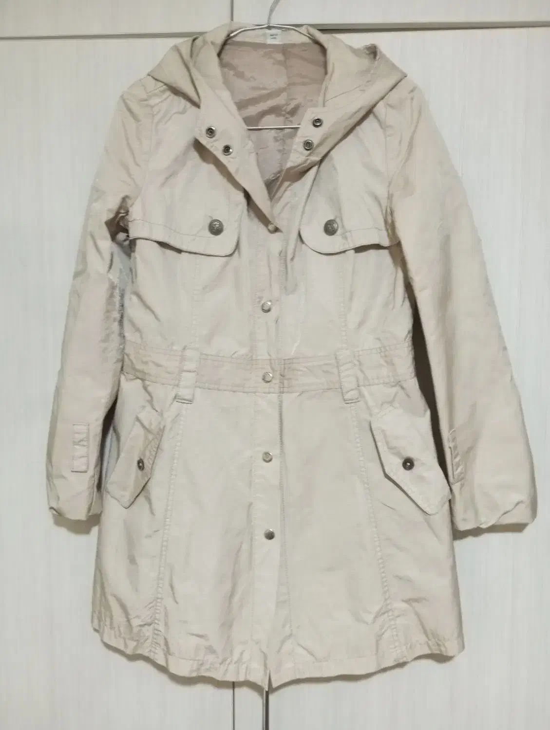 کاپشن دخترانه|لباس|نیشابور, دارایی|دیوار