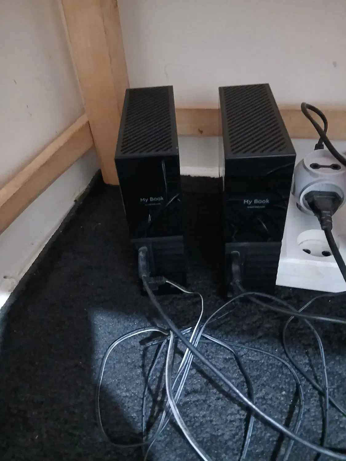 فروش دوعدد هارد وسترن دیجیتال|قطعات و لوازم جانبی رایانه|هرسین, |دیوار