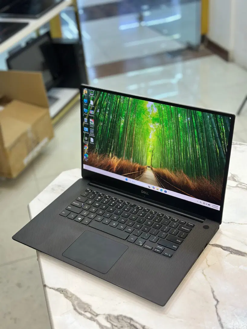 DELL PRECISION 5530|رایانه همراه|شیراز, ملاصدرا|دیوار